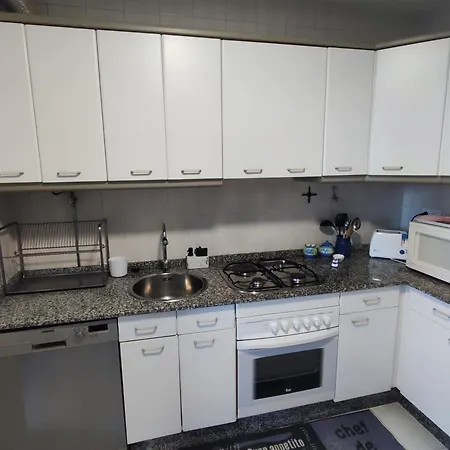 Amplio Apartamento Con Terraza A 150 M Playa *